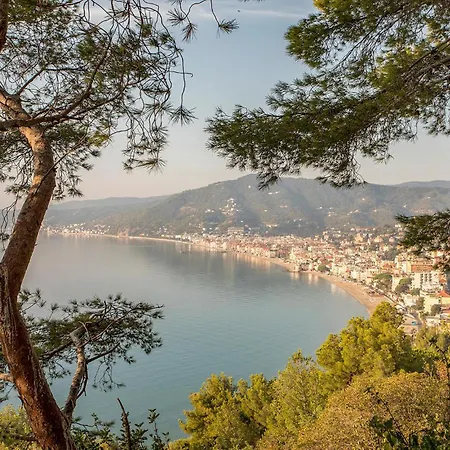 Vakantiehuis In D'albenga *